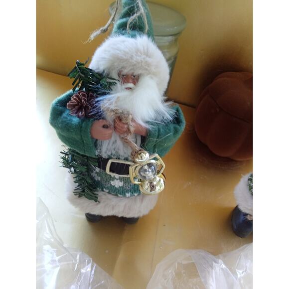 North Pole Trading Co Woodland Santa Set 2 Piece - Picture 5 of 8